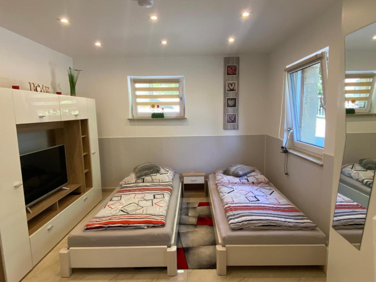 1 Zi. Apartment Naehe Flughafen/Messe Stuttgart 24H Waldenbuch Екстериор снимка